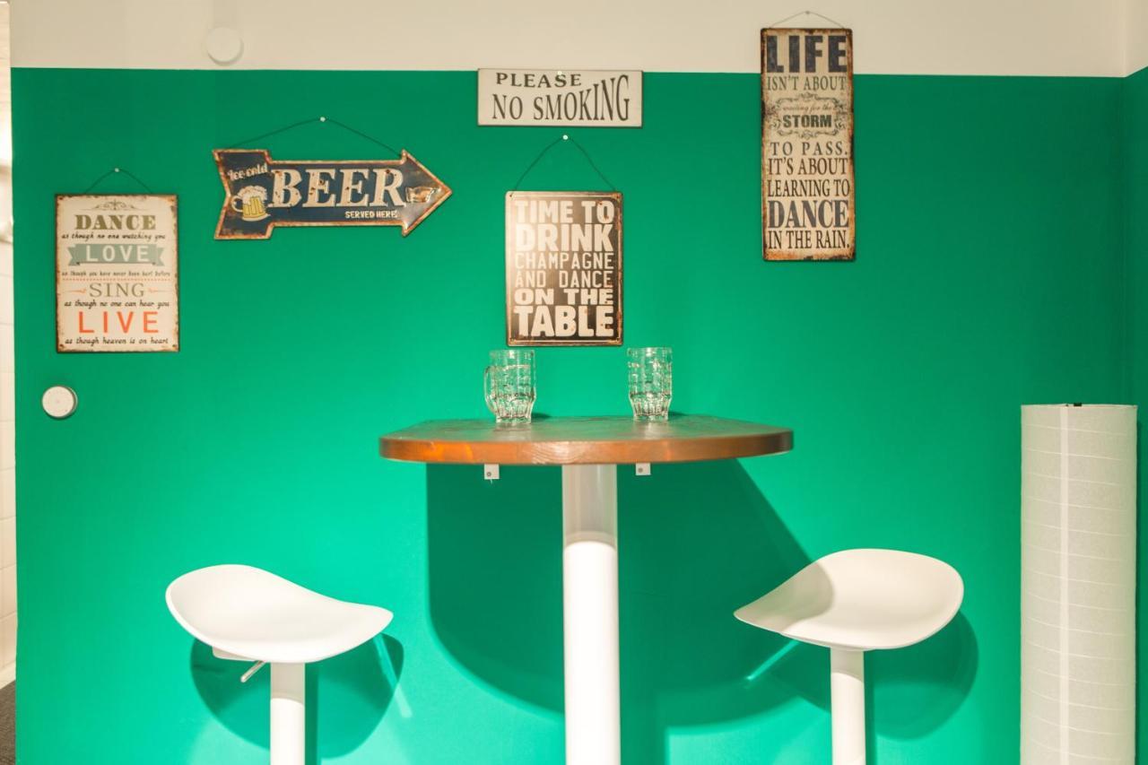 Apartment Cheers Am Kornerpark Berlin Bagian luar foto